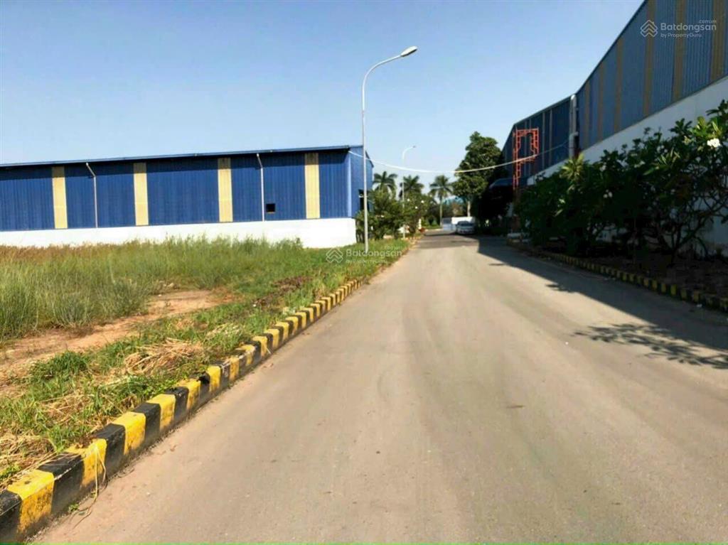 Cho thuê kho xưởng trong cụm cn hoàng gia, kv 3.000m2, nx 2.000m2, pccc bình điện đầy đủ, 145tr/th