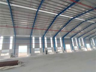 Cho thuê kho xưởng trong kcn đức hòa, long an  kv 16.000m2, nx 11.000m2, pccc tự động, gía 3.5$/m2