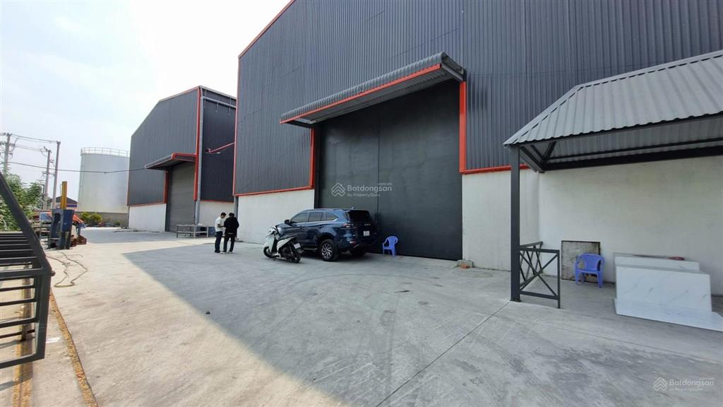 Chính chủ cho thuê kho 1.600m2 mặt tiền nguyễn hữu trí, bình chánh  giá 150 tr/tháng