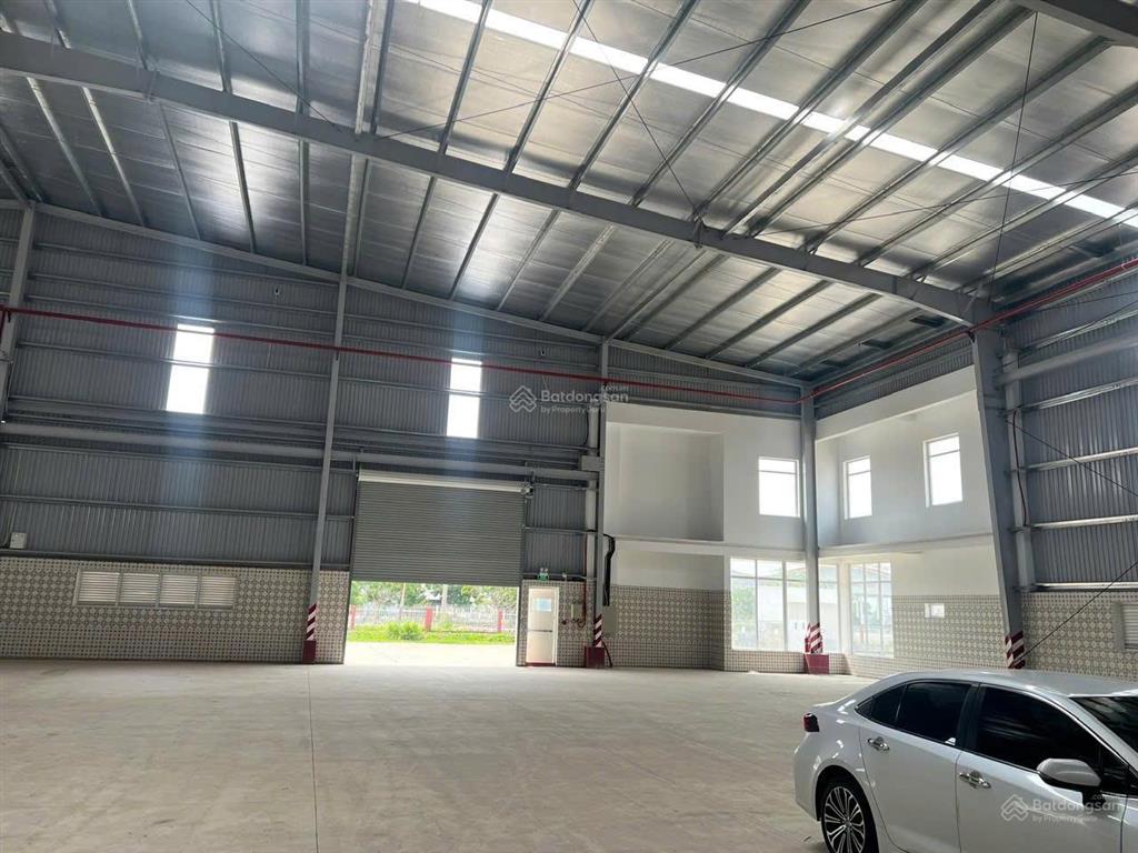 Chính chủ cho thuê kho 1.600m2 mặt tiền nguyễn hữu trí, bình chánh  giá 150 tr/tháng