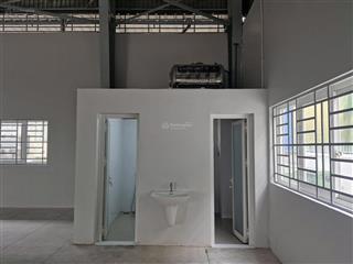 Chính chủ cho thuê xưởng 4000m2 mặt tiền đt 835 long an  giá chỉ 200tr/tháng