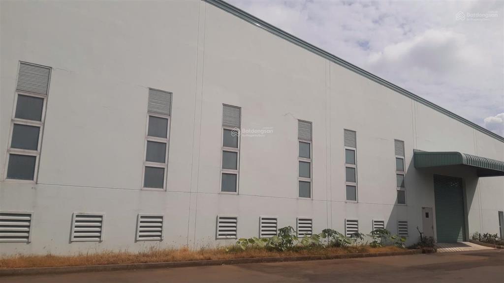 Chính chủ cho thuê kho xưởng 5.000m2 tại ccn bến lức, long an  giá 3.1 usd/m2/tháng ~ 80ng/m2/th