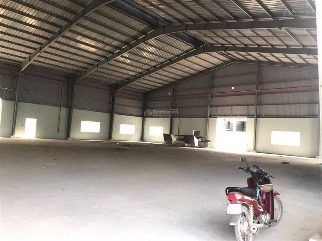 Chính chủ cho thuê xưởng 1300m2 ấp 2, cần đước, long an  giá 80 triệu/tháng