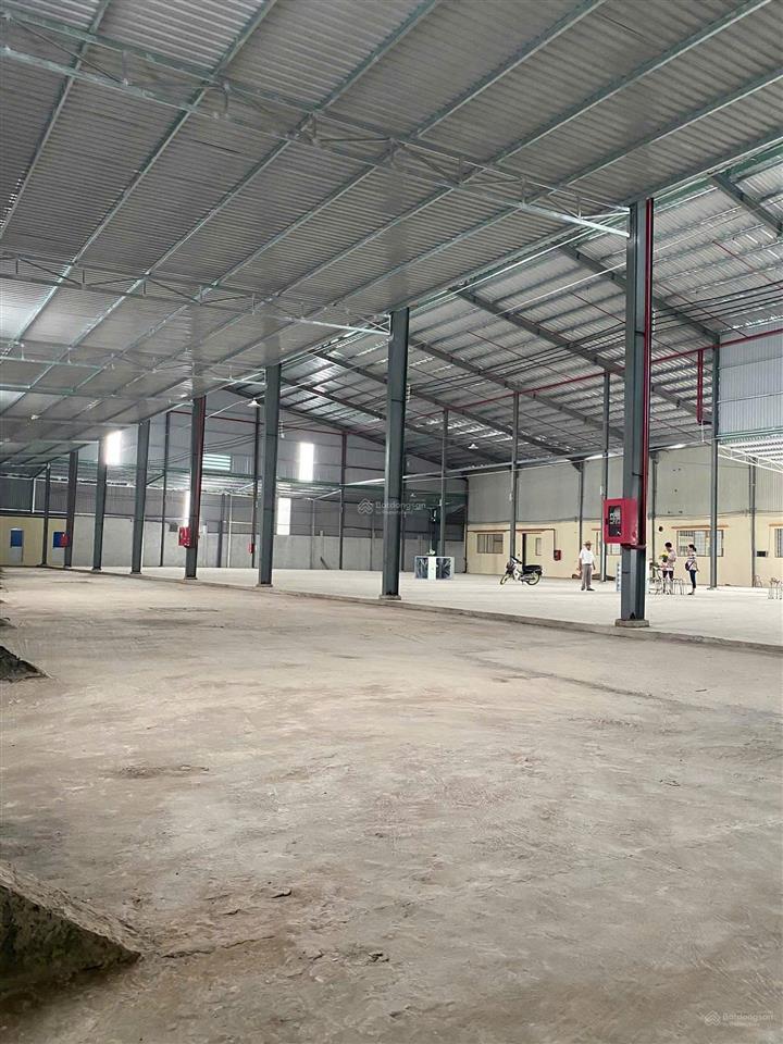 Cho thuê kho xưởng cần đước long an, kv 4.000m2, nx 2.000m2, pccc tự động, bình 560kva, 100tr/th