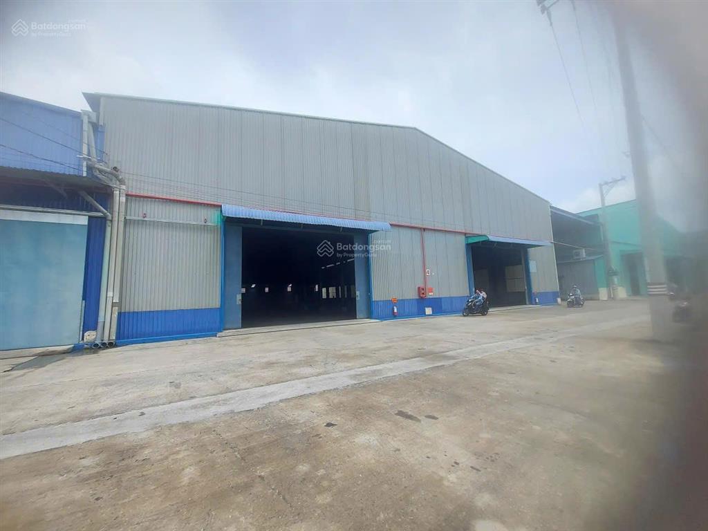 Cho thuê kho xưởng bến lức, kv 10.000m2, nx 2.000m2 linh hoạt, đầy đủ pháp lý, chỉ 65k/m2