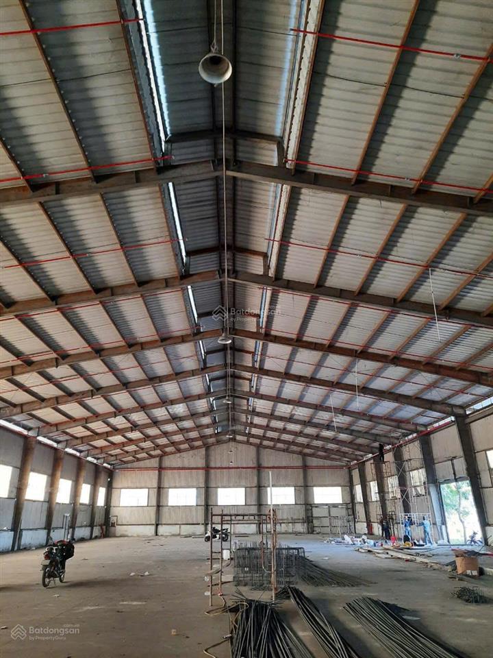 Cho thuê xưởng trần đại nghĩa bình chánh 4.500m², khuôn viên 10.000m², 1.000kva, 265 triệu/tháng
