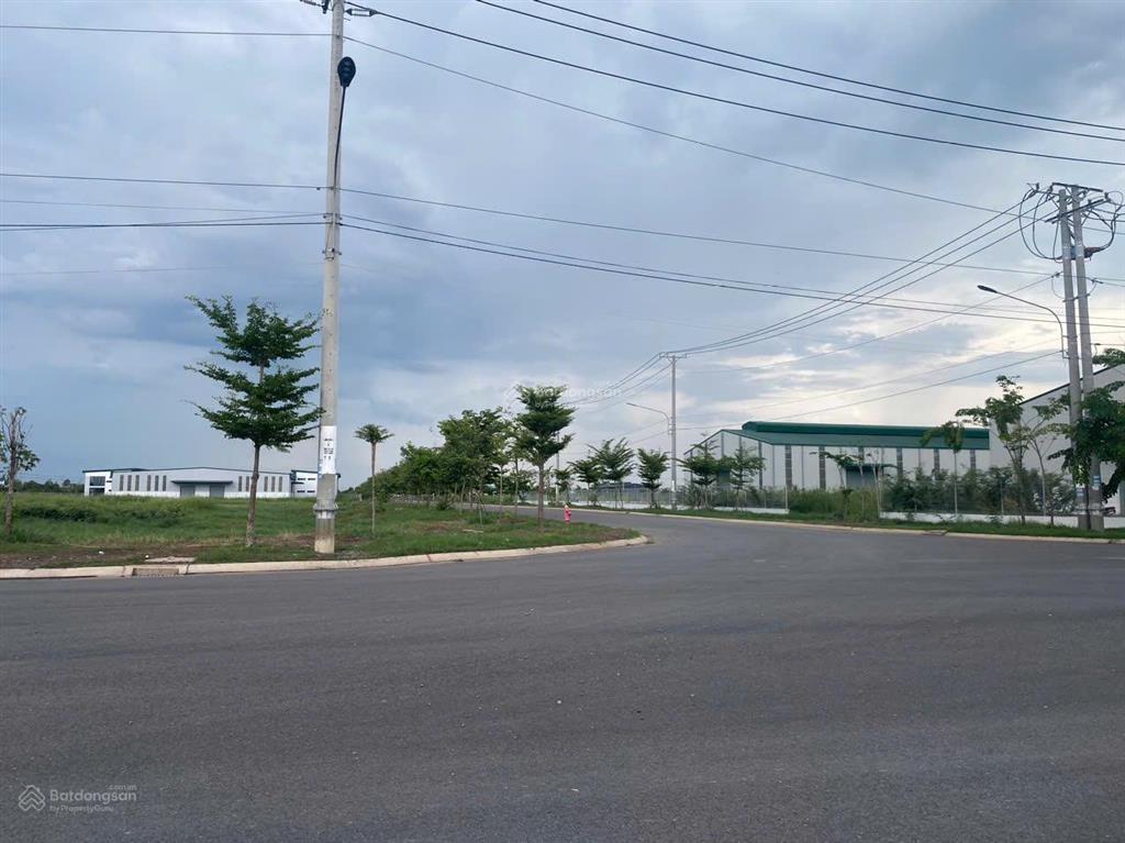 Bán đất kcn lê minh xuân 3 từ 3000m², sổ hồng riêng, giá 8.320tr/m2 (320 usd/m²)