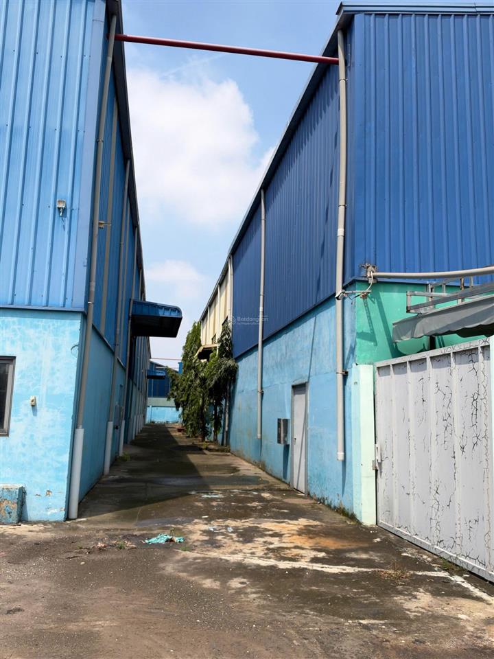 Cho thuê nhà xưởng đức hòa 5.000m², xưởng 2.200m², giá 170 triệu/tháng