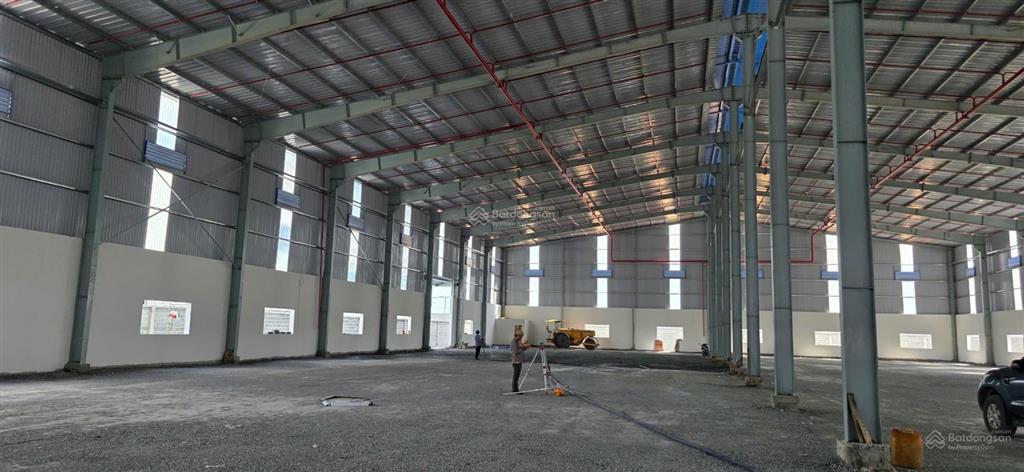 Cho thuê nhà xưởng ccn hải sơn, kv 5.000m2, xưởng 3.200m2, vp 210m2, pccc tự động, giá chỉ 3.5$/m2