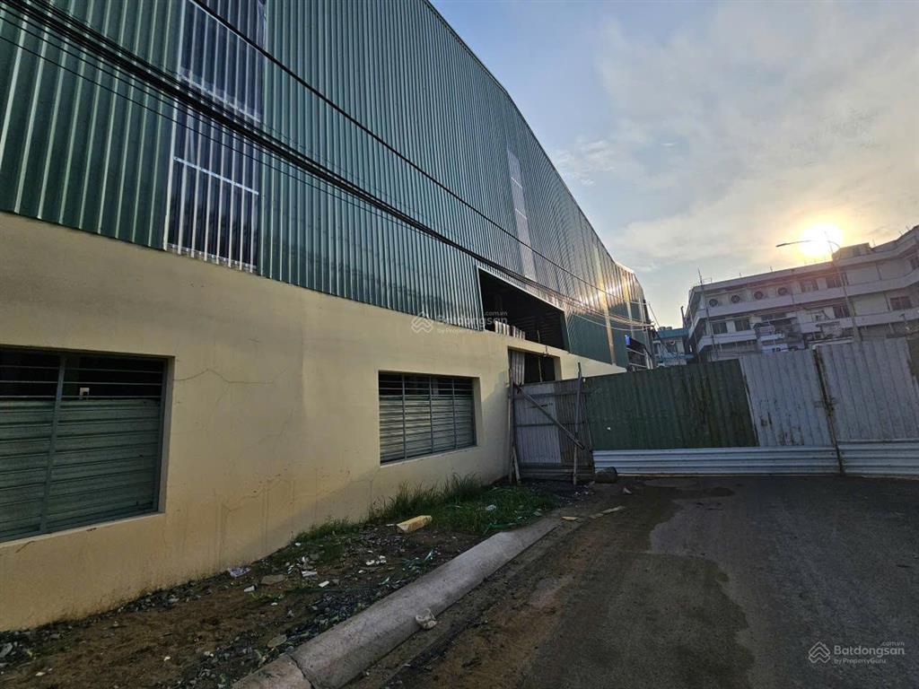 Cho thuê nhà xưởng kv 5.800m2, nx 3.550m2 kcn nam thuận, đức hòa, tây ninh, pccc tự động, 3.3$/m2