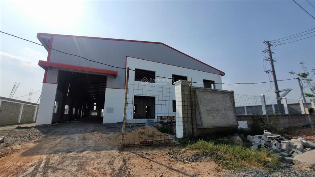 Cho thuê kho xưởng đức hòa long an kv 2.300m2, nx 1.880m2, pccc tự động, bình điện 560kva