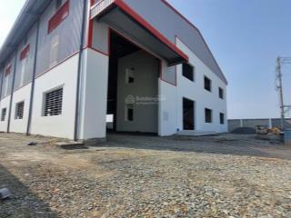 Cho thuê kho xưởng đức hòa long an kv 2.300m2, nx 1.880m2, pccc tự động, bình điện 560kva