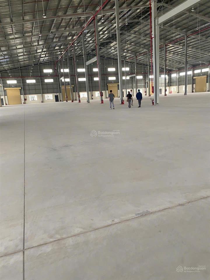 Cho thuê kho xưởng ql 1a bình tân, kv 10.000m2, nx 5.000m2, pccc tự động, bình điện 600kva, 120k/m2