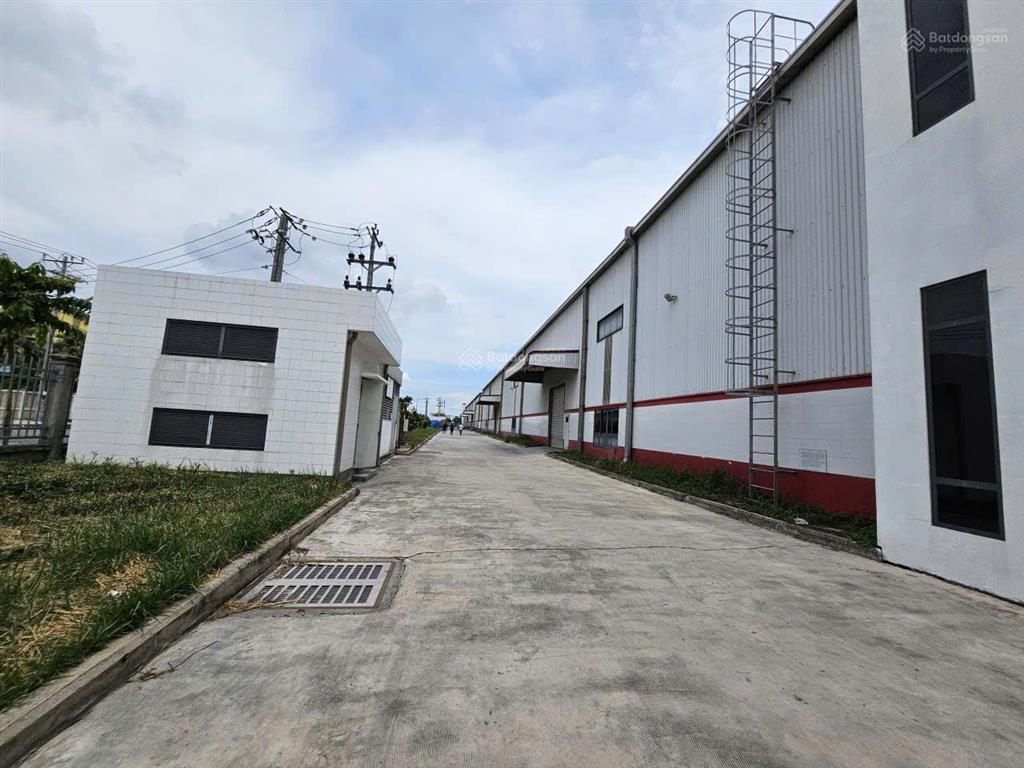 Cho thuê nhà xưởng kv 6.000m2, nx 1.848m2 kcn tân đô, đức hòa, pccc tự động giá 73.000/m2
