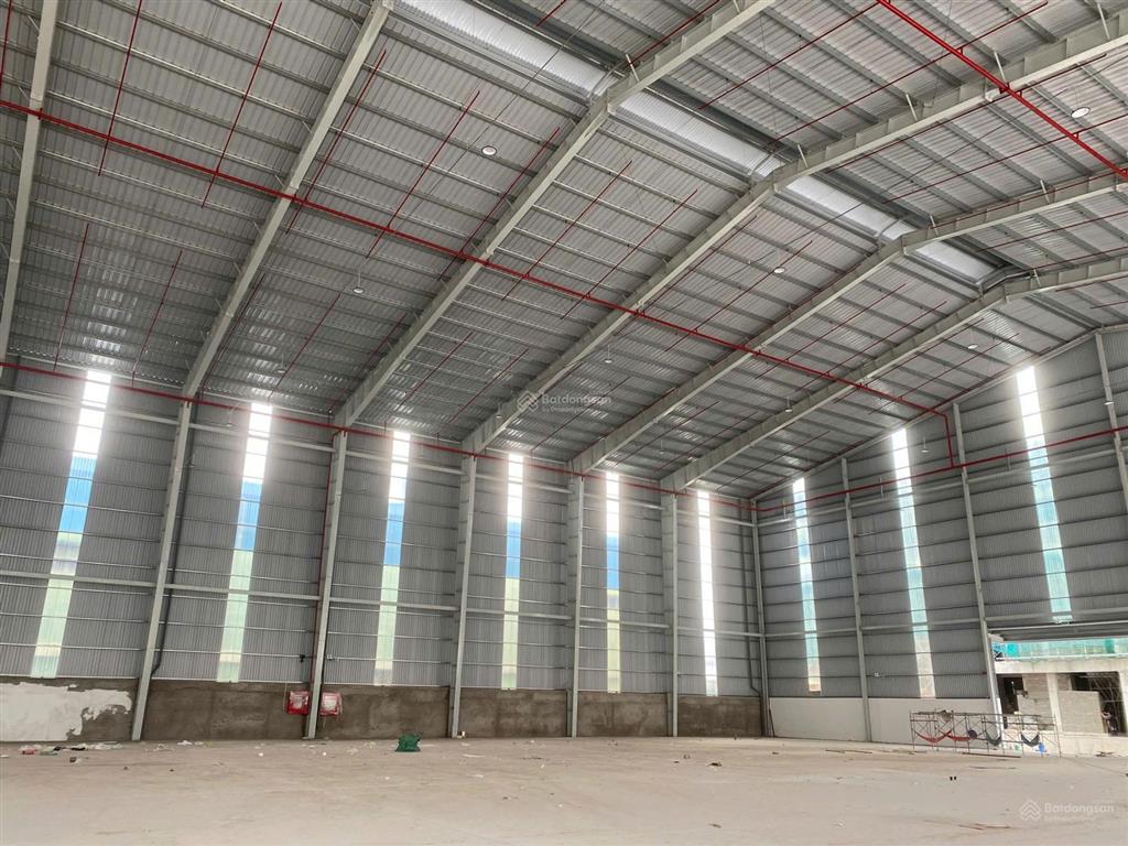 Cho thuê kho 5.200m đường cộng hòa, tân bình gần sân bay tân sơn nhất