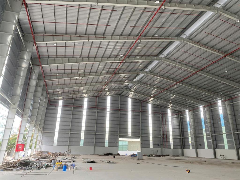 Cho thuê kho 5.200m đường cộng hòa, tân bình gần sân bay tân sơn nhất
