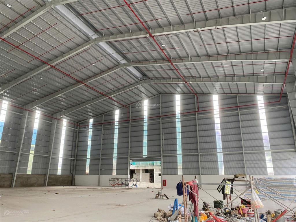 Cho thuê kho 5.200m đường cộng hòa, tân bình gần sân bay tân sơn nhất