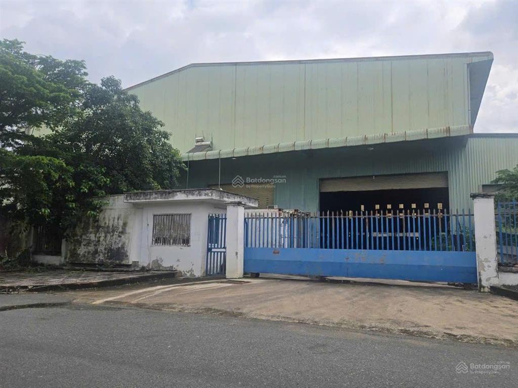 Cần bán nhà xưởng tổng diện tích 5000 m2 khu công nghiệp tân đô , đức hòa, (long an), tây ninh