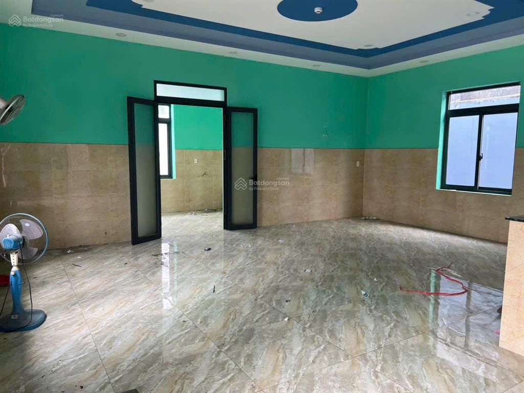 Cho thuê nhà xưởng 3500 m2 trong khuôn viên 6000 m2, bến lức, long an (xã bến lức, tây ninh)