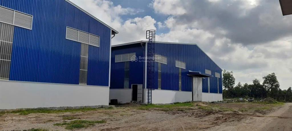 Cho thuê kho 11.000m2 thị trấn cần giuộc, huyện cần giuộc, long an