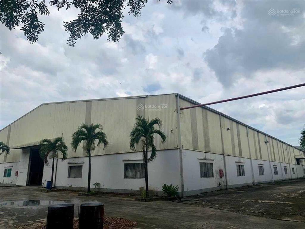 Cần bán nhanh nhà xưởng tổng diện tích 25.000 m2 trong khu công nghiệp hải sơn, long an