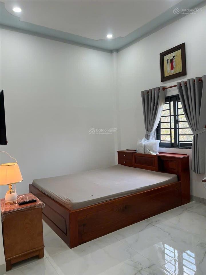 Bán nhà mới toanh 1 trệt 2 lầu, 160m², trung tâm biên hòa gần tòa án biên hòa