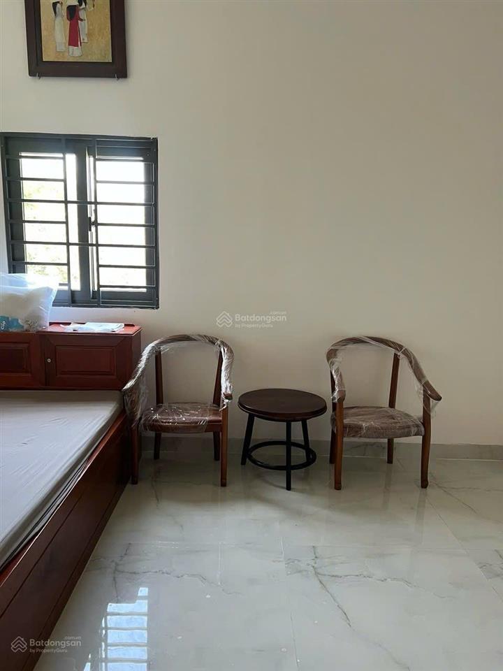 Bán nhà mới toanh 1 trệt 2 lầu, 160m², trung tâm biên hòa gần tòa án biên hòa
