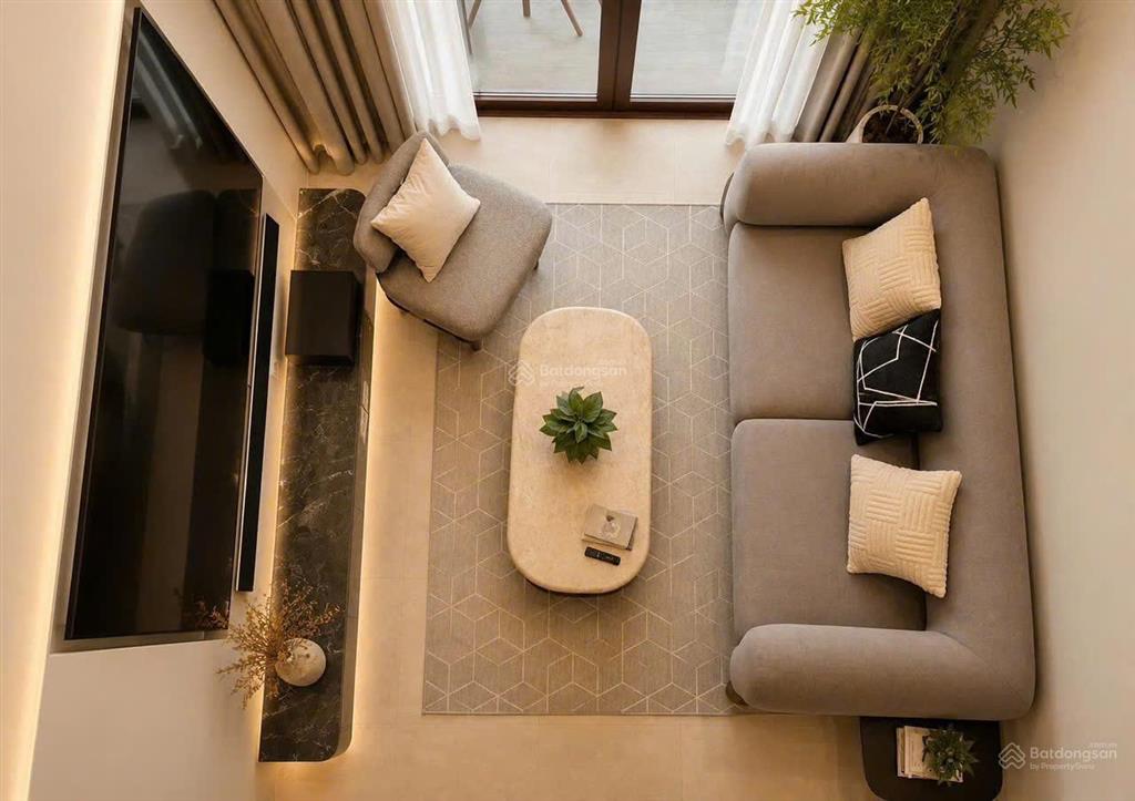 Metropole bán 2pn đầy đủ nội thất giá chỉ 21.5 tỷ
