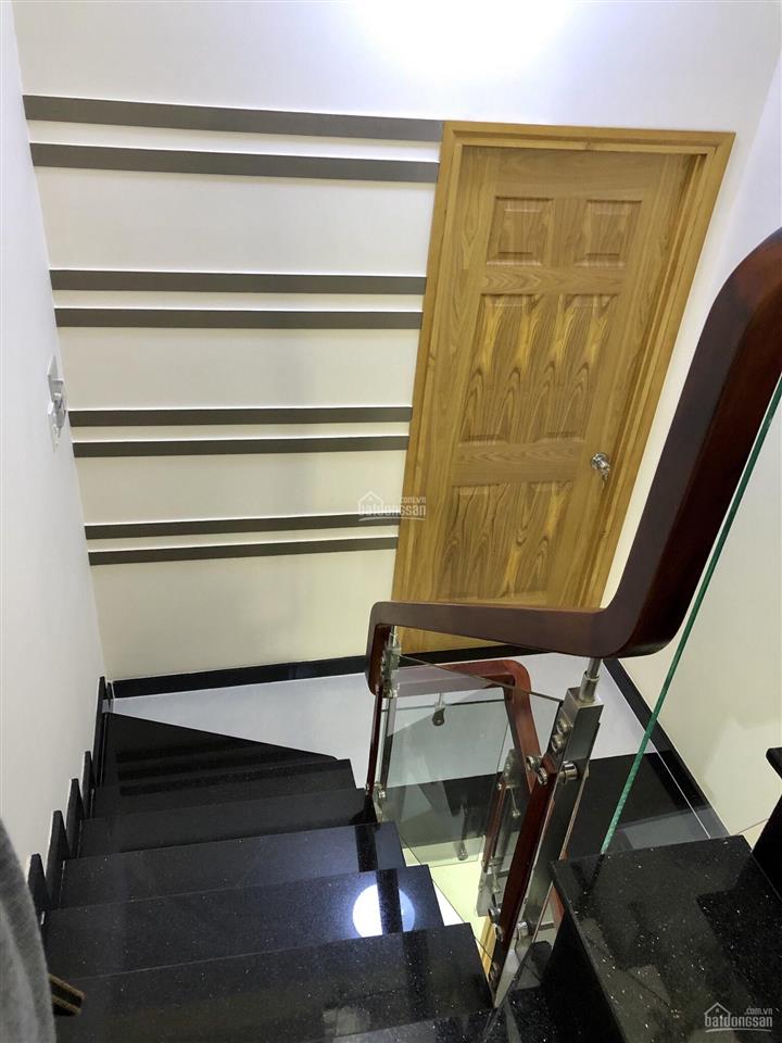 Cho thuê nhà hxh khu phan xích long, phú nhuận, 18 triệu/tháng  0909 579 *** 0978 508 *** hưng