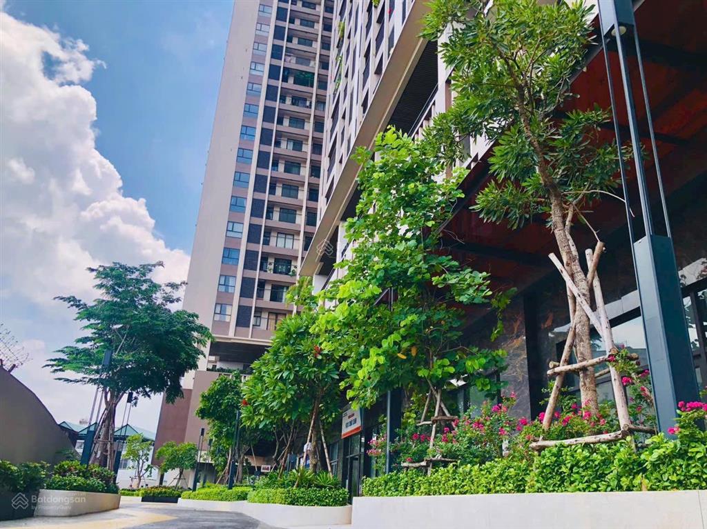 Cần vốn bán opal skyline lái thiêu  2pn 60m2 giá tốt 2.150 tỷ có ban công