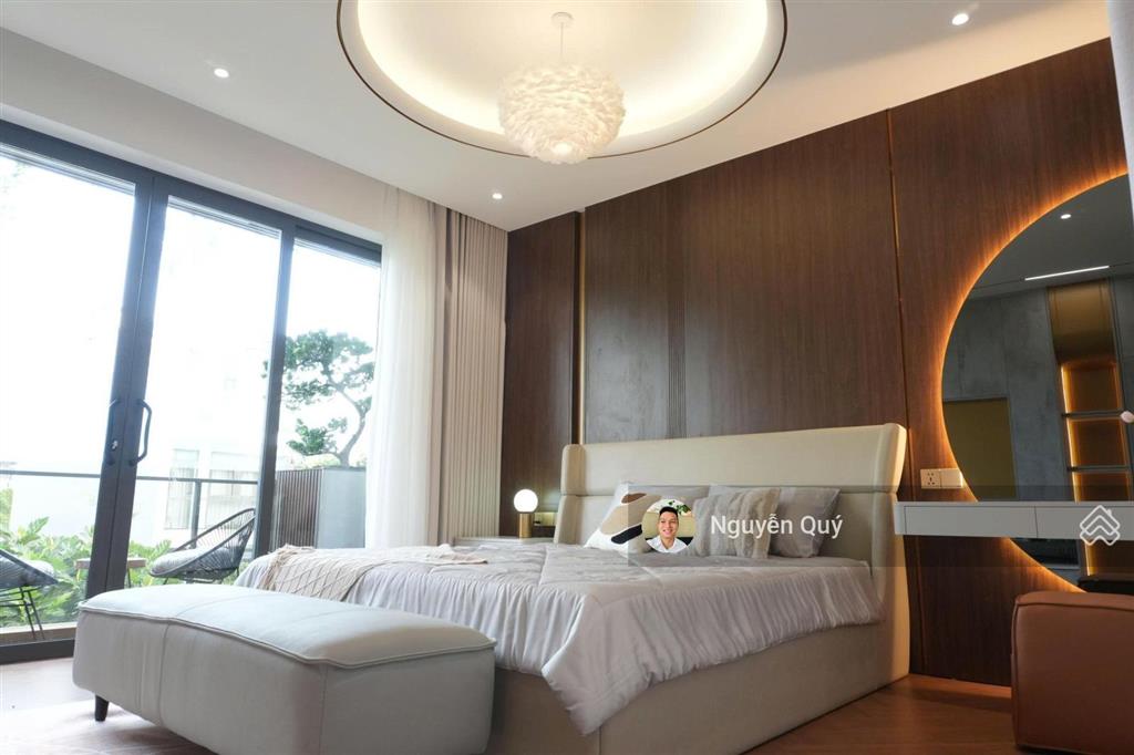 Kẹt tiền quá! bán gấp nhà phố 4 tầng, dt 5x18, có thang máy, nội thất cao cấp, khu phú mỹ quận 7