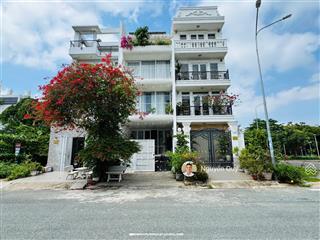 Chính chủ bán gấp ! nhà phố 4 tầng đẹp mt kinh doanh đường 20m kdc p. phú mỹ quận 7, hđ thuê tốt