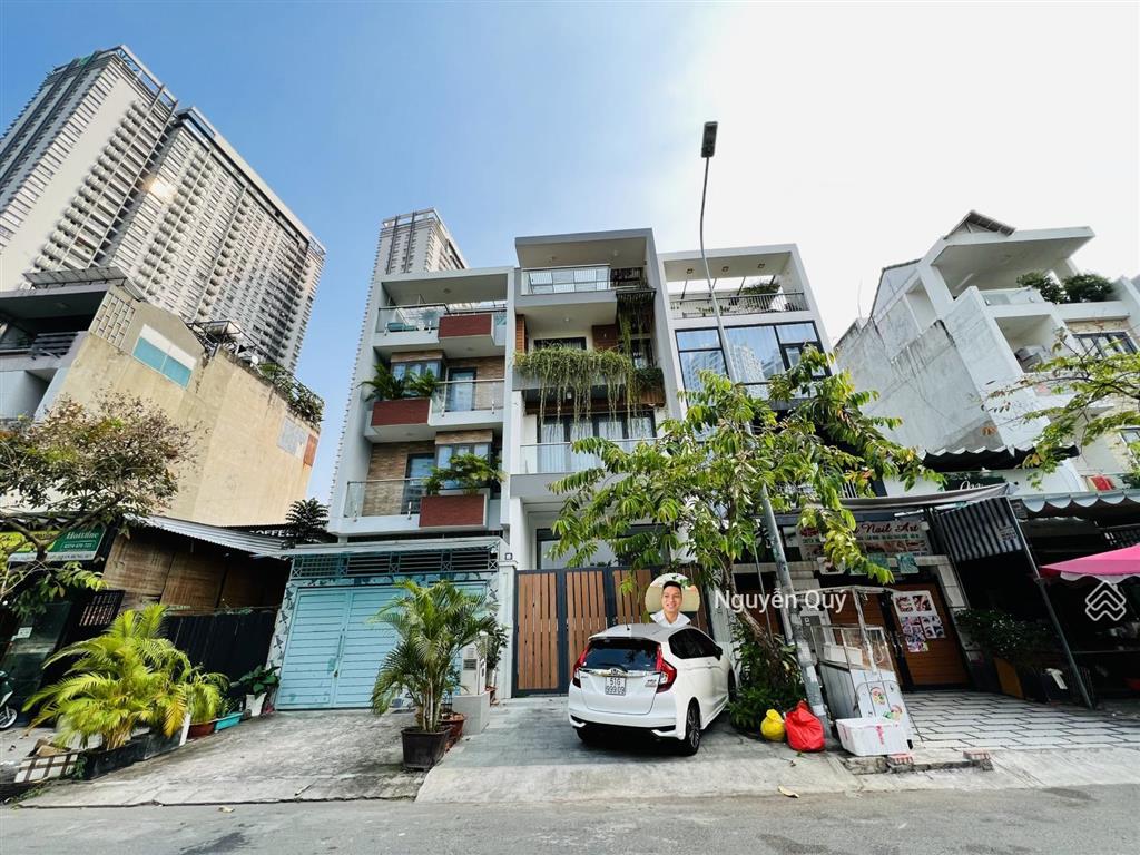 Tôi chính chủ định cư nước ngoài bán gấp nhà phố 5x18m him lam q.7, giá 19 tỷ.  0938 792 ***