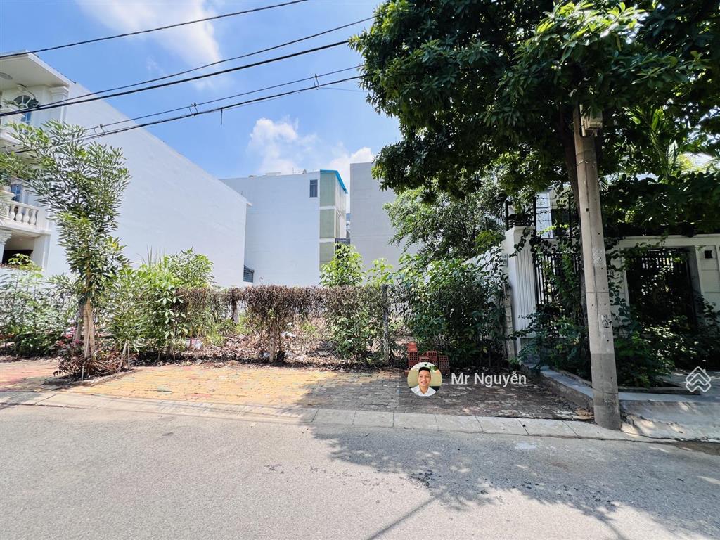 Kẹt tiền bán đất biệt thự view sông, công viên kdc nam long q7, dt 8x20m = 160m2, giá 18 tỷ