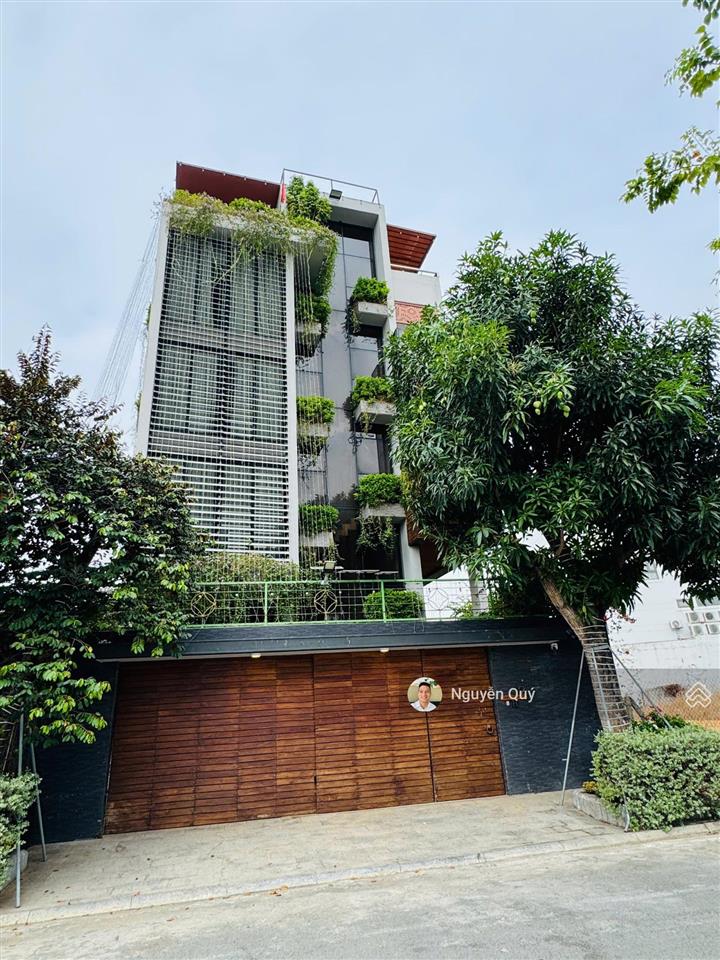Kẹt tiền bán đất đường 20m, dt 12x20m (240m2) kdc ciq4, chợ lớn, giá 26 tỷ, ngay ga metro tân mỹ