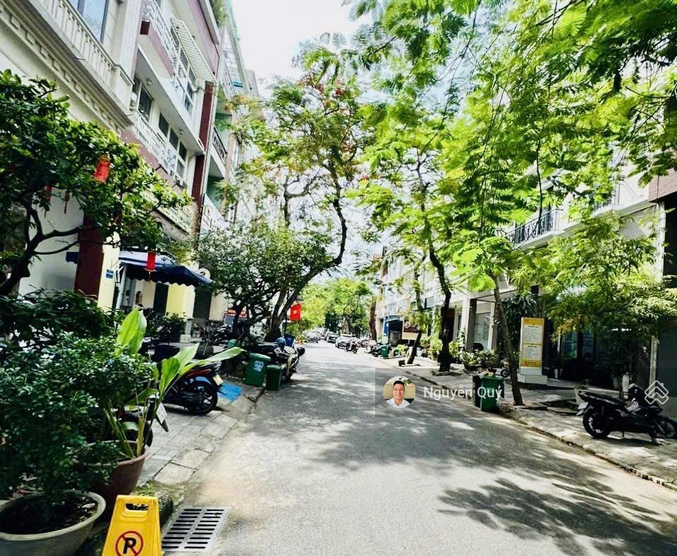 Giảm mạnh 4 tỷ! đây là nhà nên mua khu hưng gia phú mỹ hưng q. 7, dt 6x18.5m, có thang máy