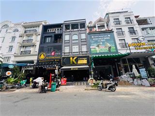Nhà mặt tiền số 59 phan khiêm ích, dòng tiền 75 triệu/tháng, kđt phú mỹ hưng q.7, chủ bán gấp