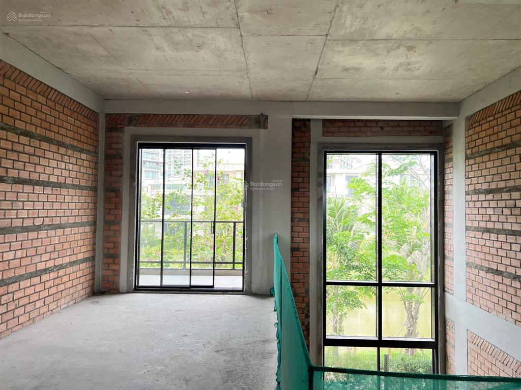Nhà phố 2 mặt tiền mizuki park, view kênh đào, 4 tầng, tặng nội thất 350tr + ck 13.5%. 0904 055 ***