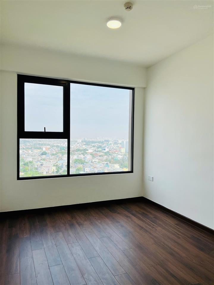 Cho thuê căn góc 2pn 2wc, akari city, võ văn kiệt. 3 máy lạnh, máy nước nóng. 11 triệu. 0904 055 ***