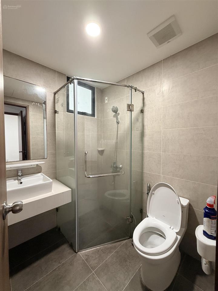 Cho thuê 75m2 full nội thất  11,5 triệu tại akari city, view hồ bơi thoáng mát. ở ngay. 0904 055 ***