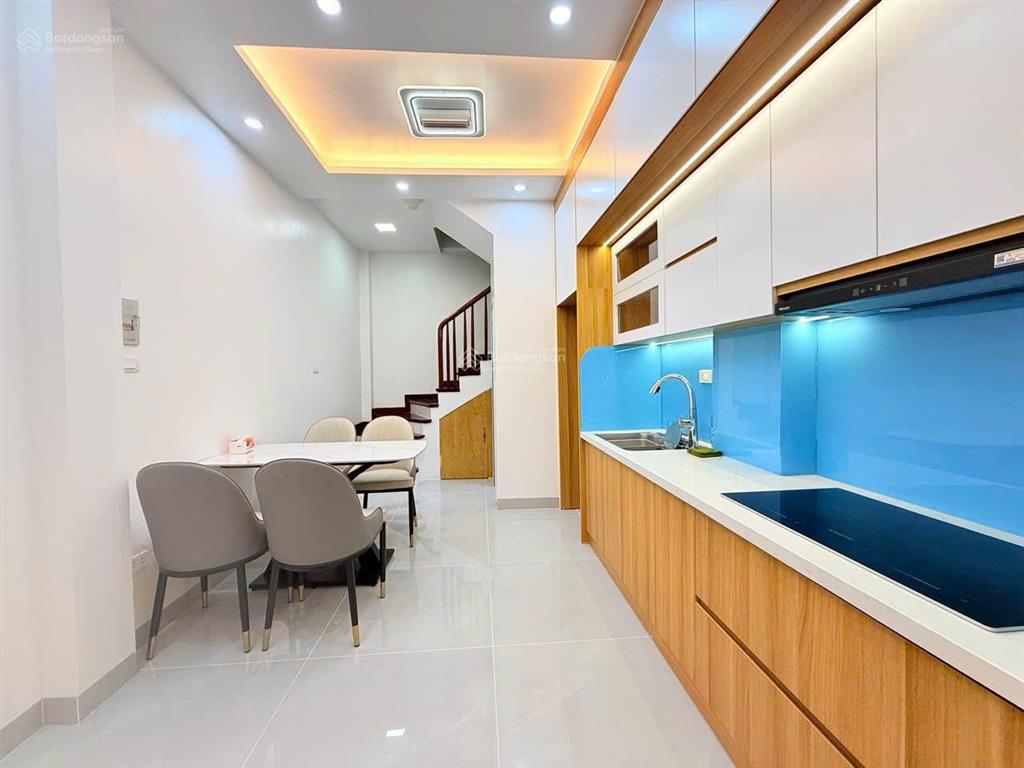 Nhà đẹp  trần thái tông  cầu giấy  6 tầng mới  ngõ nông  full nội thất  35m2  chỉ 10 tỷ