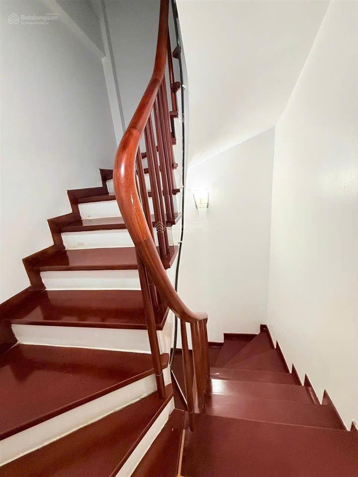 Nhà đẹp  trần thái tông  cầu giấy  6 tầng mới  ngõ nông  full nội thất  35m2  chỉ 10 tỷ