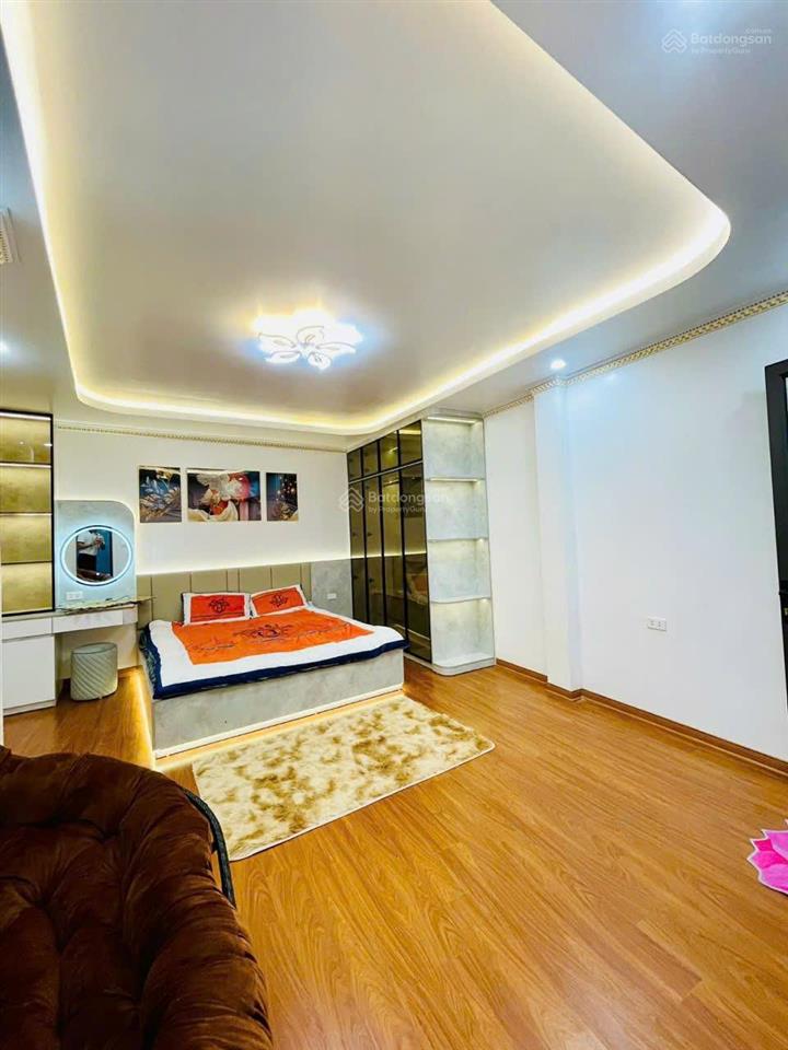 Nhà riêng  trung kính  35m2  5 tầng  nội thất mới  nhỉnh 9,x tỷ