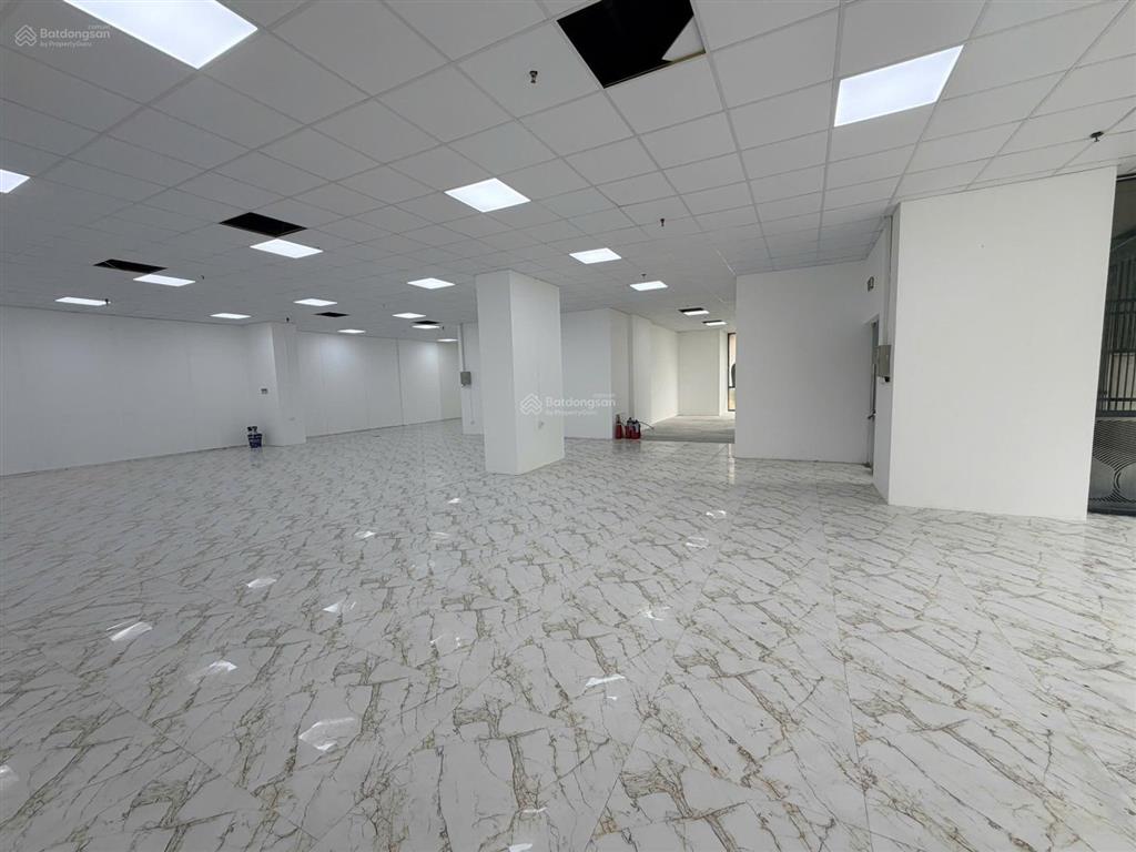 Cho thuê văn phòng  phố trung kính  cầu giấy  200m2  12 usd/m2