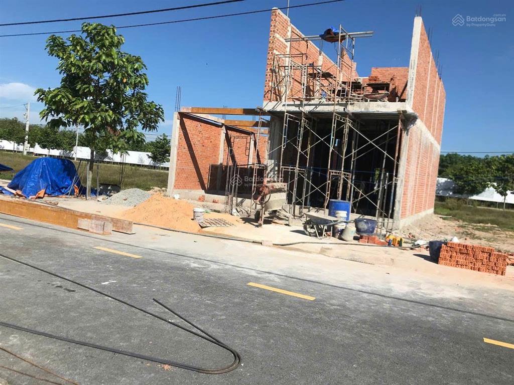 Chú đang cần tiền bán gấp lô đất 750tr phường long nguyên tphcm ngay kcn xây dựng ở kinh doanh liền