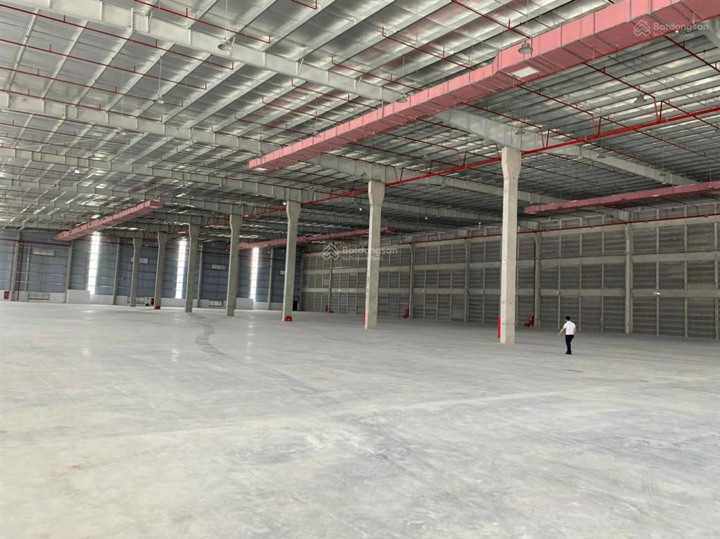 Cho thuê kho xưởng km 18 quốc lộ 5 mỹ hào  hưng yên của cty nam anh, dt 9000m2 có thể chia nhỏ