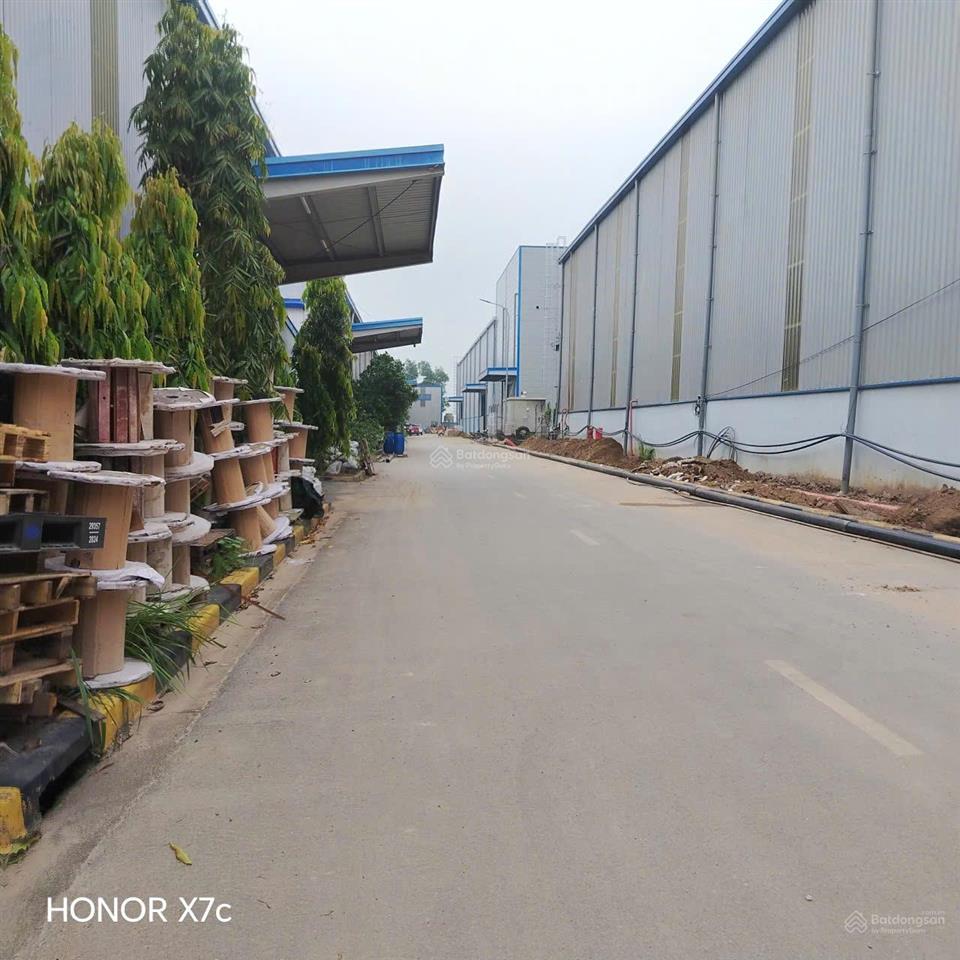 Cho thuê kho xưởng lô 3p kcn đồng văn  hà nam, công ty hải hà, dt 12.000m2 có chia nhỏ