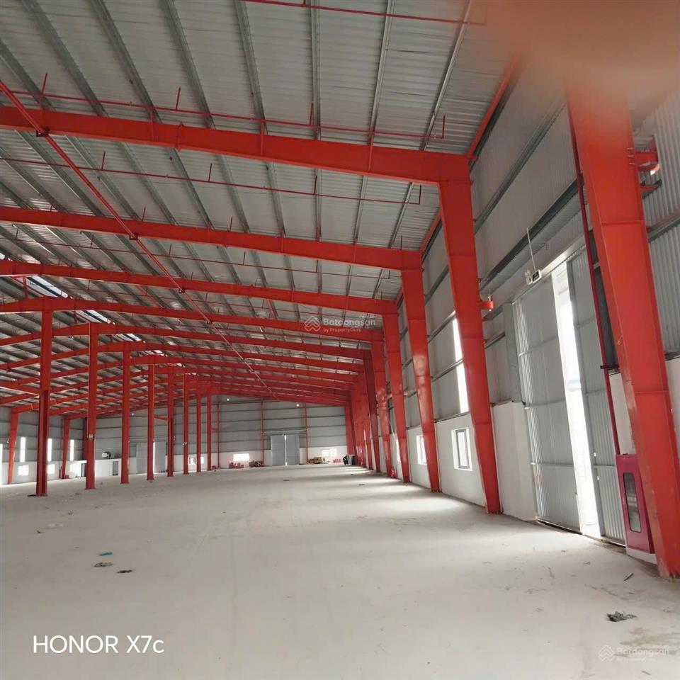 Cho thuê kho xưởng cty dcn lô 3 kcn khánh phú, tp ninh bình dt 13.000m2, có thể chia nhỏ từ 2000m2