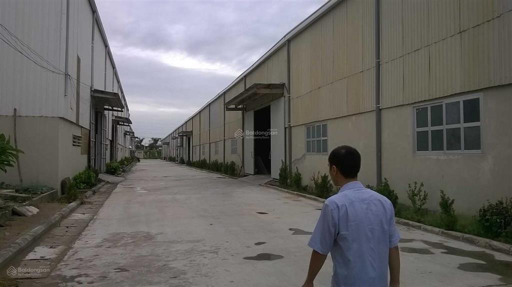 Cho thuê kho xưởng tại long biên 12000m2 có chia nhỏ của cty hòa bình đường nguyễn văn linh (ql5)