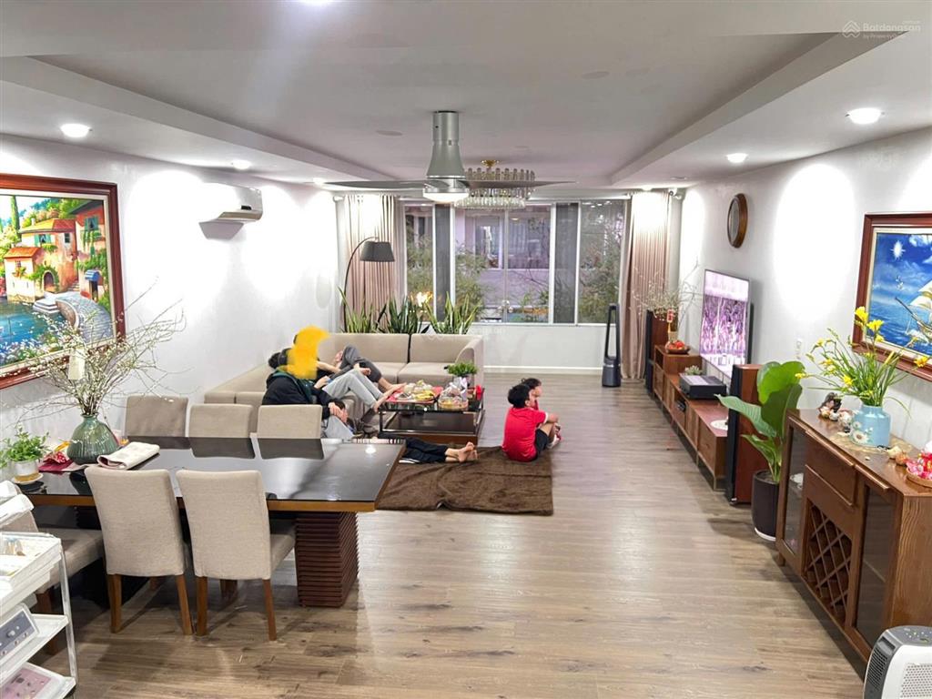 Siêu phẩm phố trúc ecopark 110m2 kinh doanh sầm uất hoàn thiện đẹp long lanh